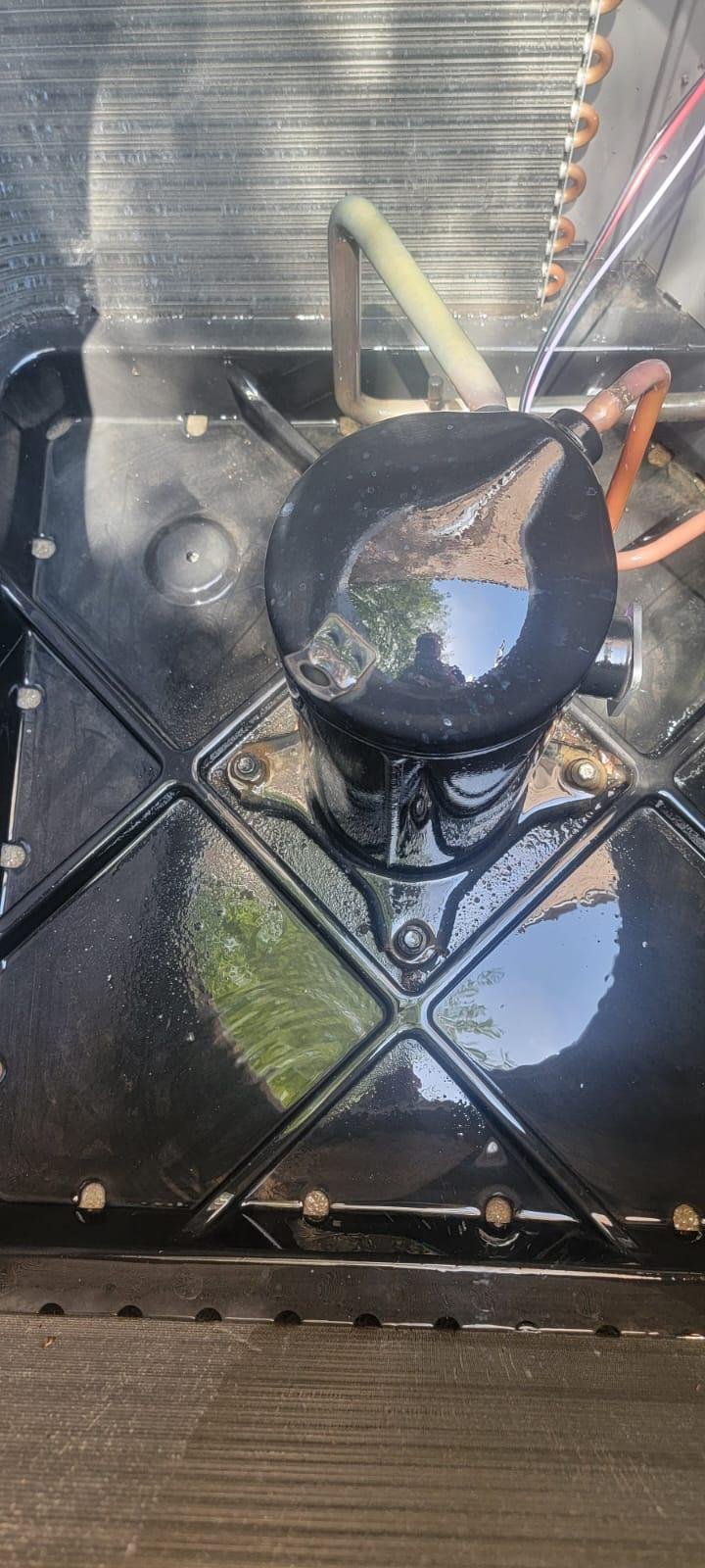 Expert Hvac Repair Services in Houston Tx | Hvac 247 Pro- 10 Top Houston Local Services Professional HVAC technician repairing wiring in Houston TX