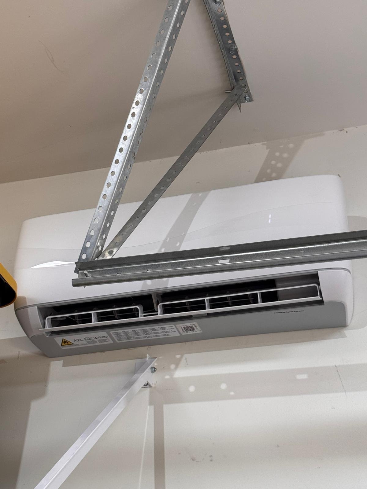 Ductless AC installation in Houston TX by certified HVAC technicians