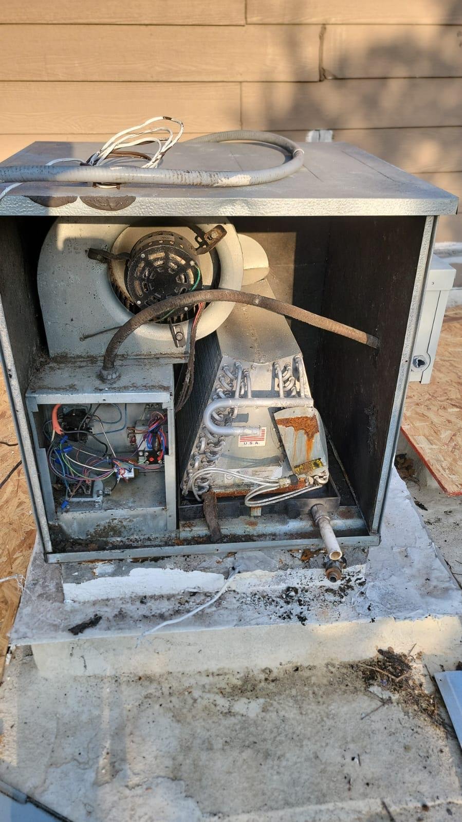 HVAC system not blowing air Houston repair