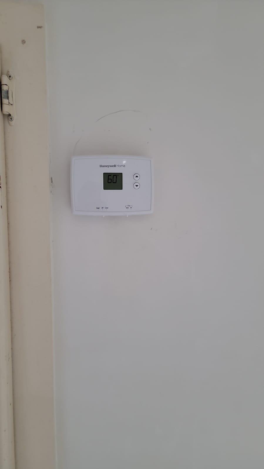 Thermostat installation by expert HVAC technician in Houston, TX
